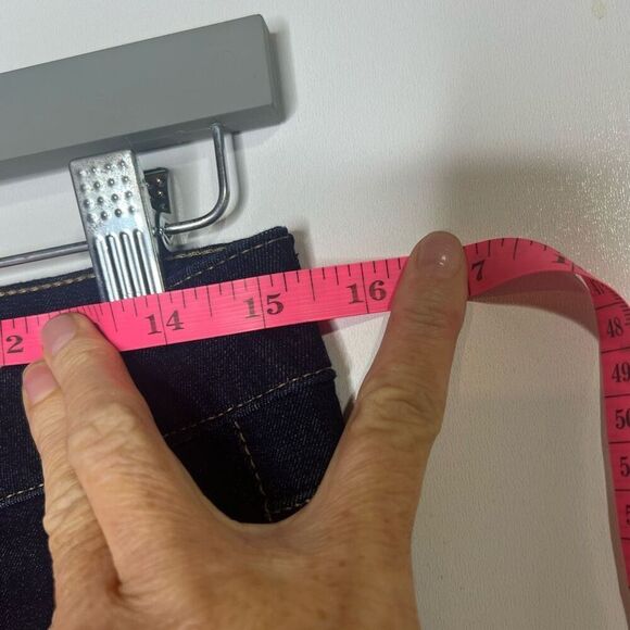 Commando Do It All Denim 5 Pocket Mid-Rise Skinny Jeans NWT!! - Picture 9 of 16